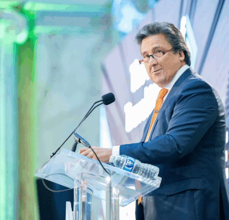 MGM CEO Hornbuckle Talks Vegas, New York Licensing Hurdles and Prediction Markets at BofA Conference
